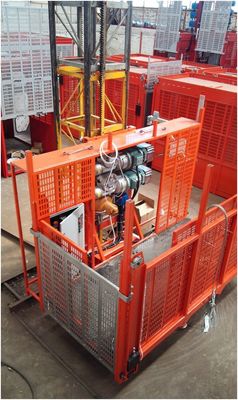 Single Mast Building Material Hoist 21m/Min Exterior Construction Elevator
