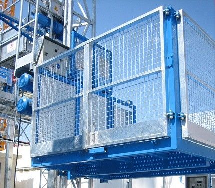 सीई डबल केज 300 मीटर सामग्री लिफ्ट निर्माण गोदाम के लिए